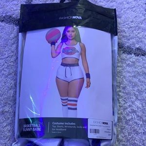 selling a size small/medium tube squad costume!!  BRAND NEW!!